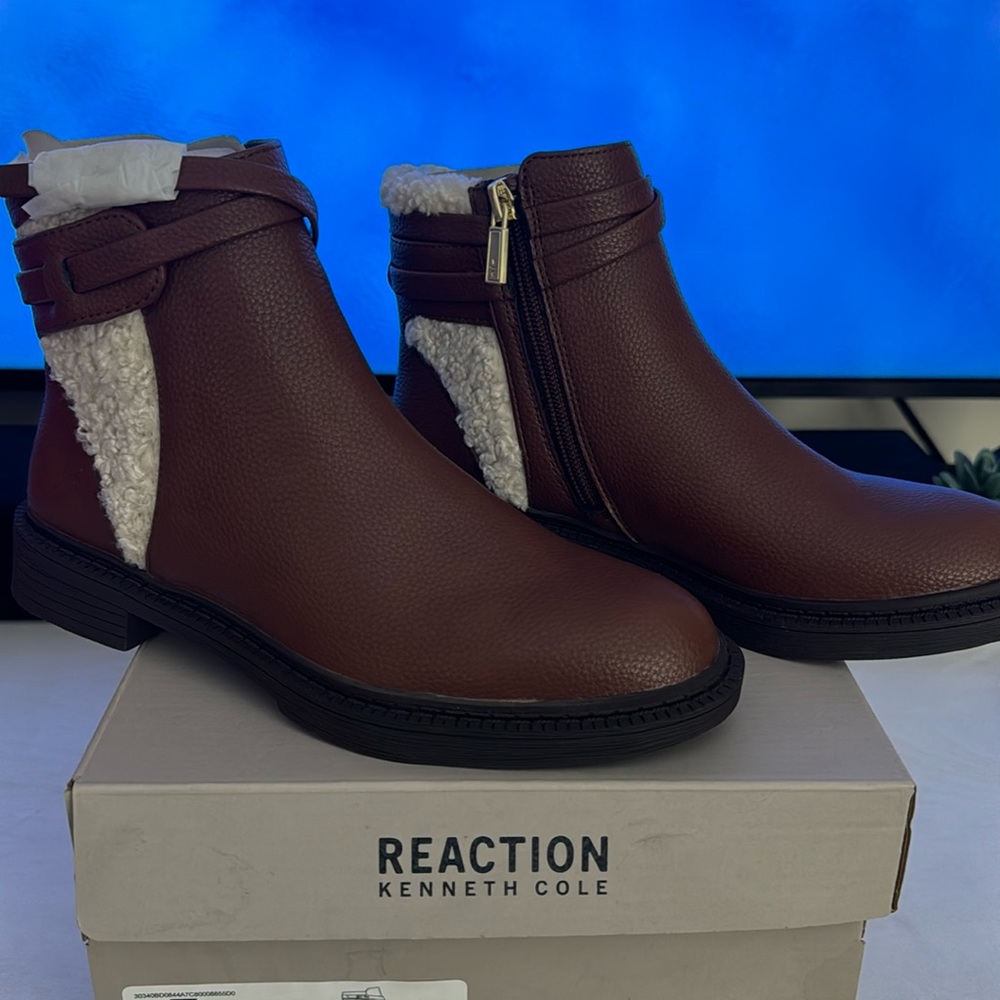 New Women Reaction Kenneth Cole Boots